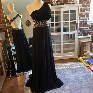 WOW DRESS — One Shoulder with Beading & Open Back